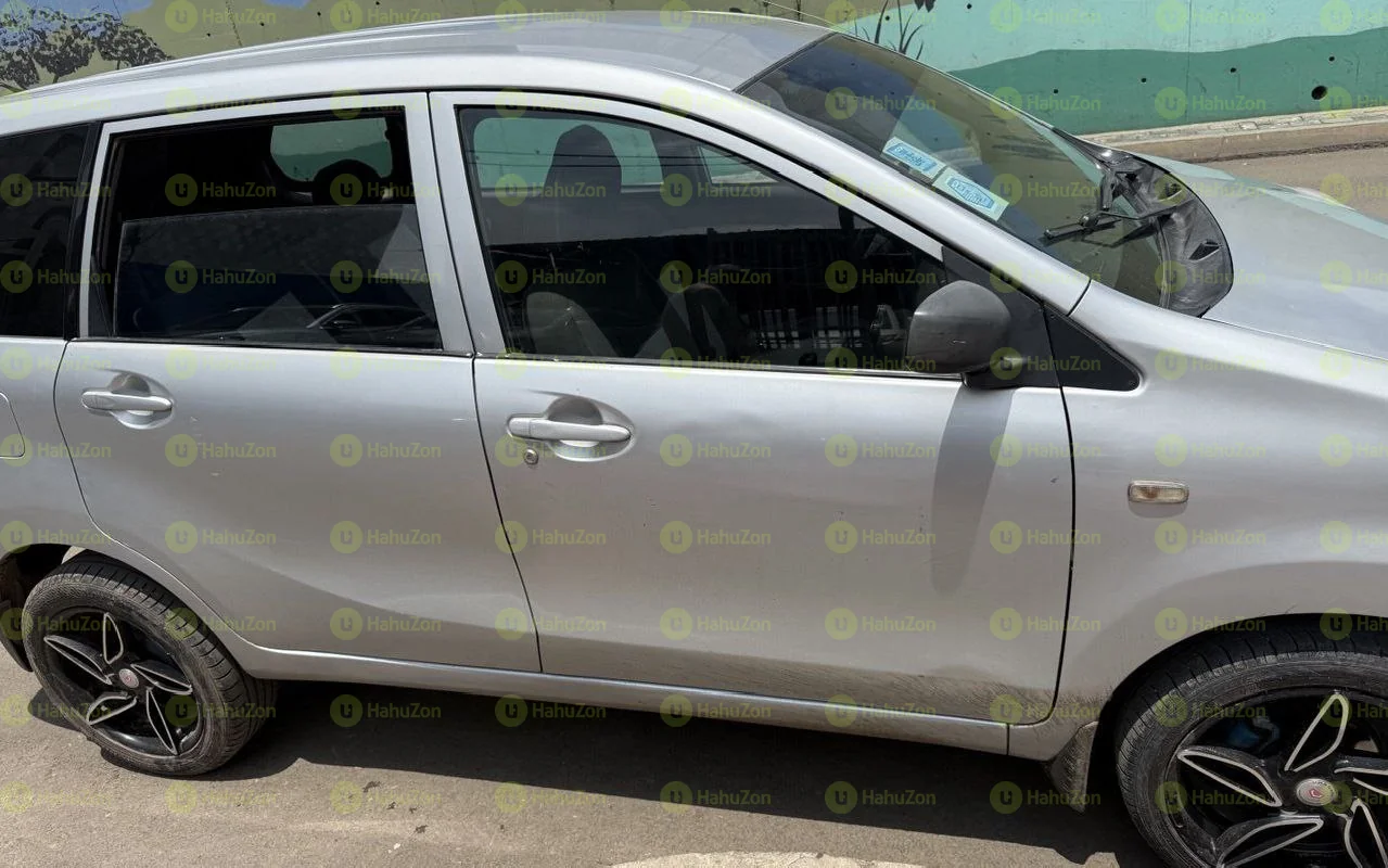 2012 Model-Toyota Avanza