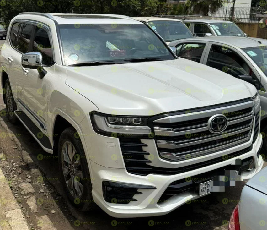 2023 Model-Toyota Land Cruiser VXR