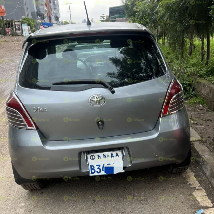 2007 Model-Toyota Yaris Compact