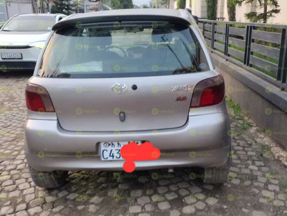 2001 Model-Toyota Vitz