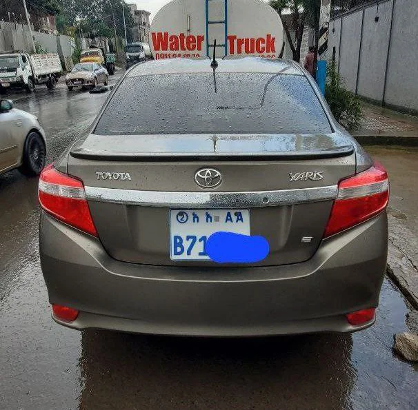 2016 Model-Toyota Yaris Sedan