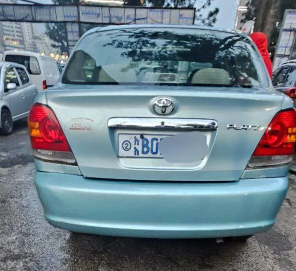 2005 Model-Toyota Platz