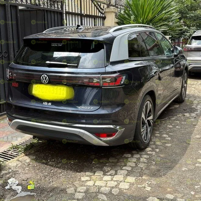 2022 Model-Volkswagen Id.6 Crozz Pro