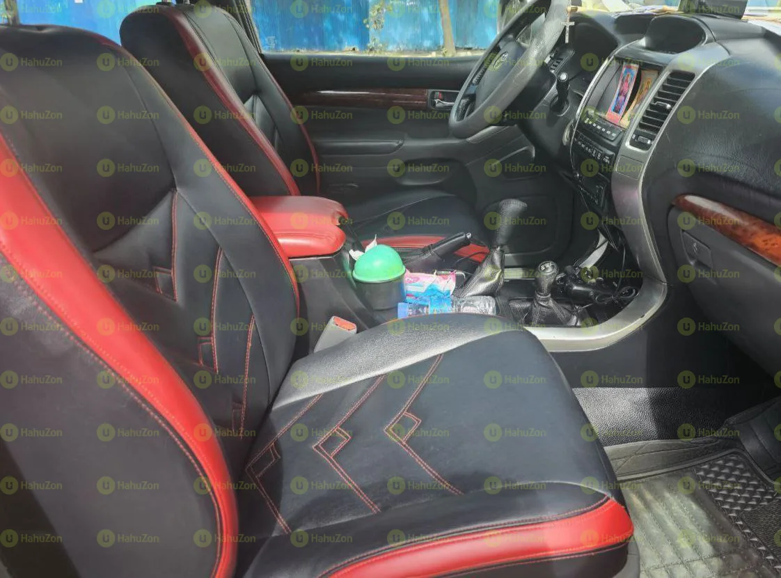 2005 Model-Toyota Land Cruiser Prado