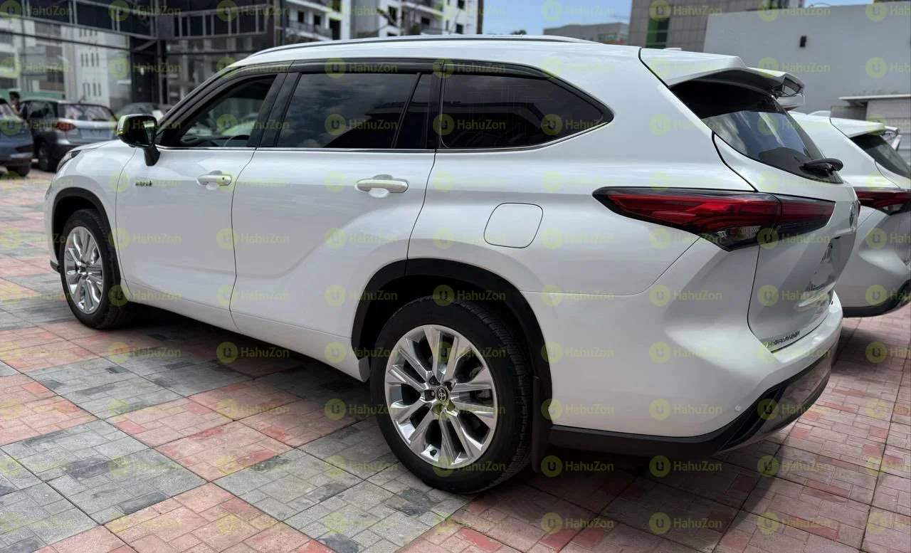 2023 Model-Toyota Highlander Limited