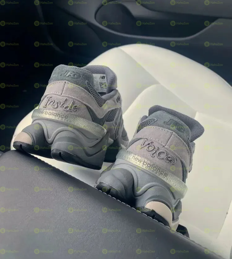 New Balance  9060 Men's Shoes