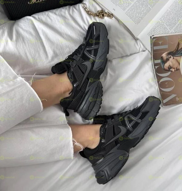 Nike V2K Run Women's Shoes