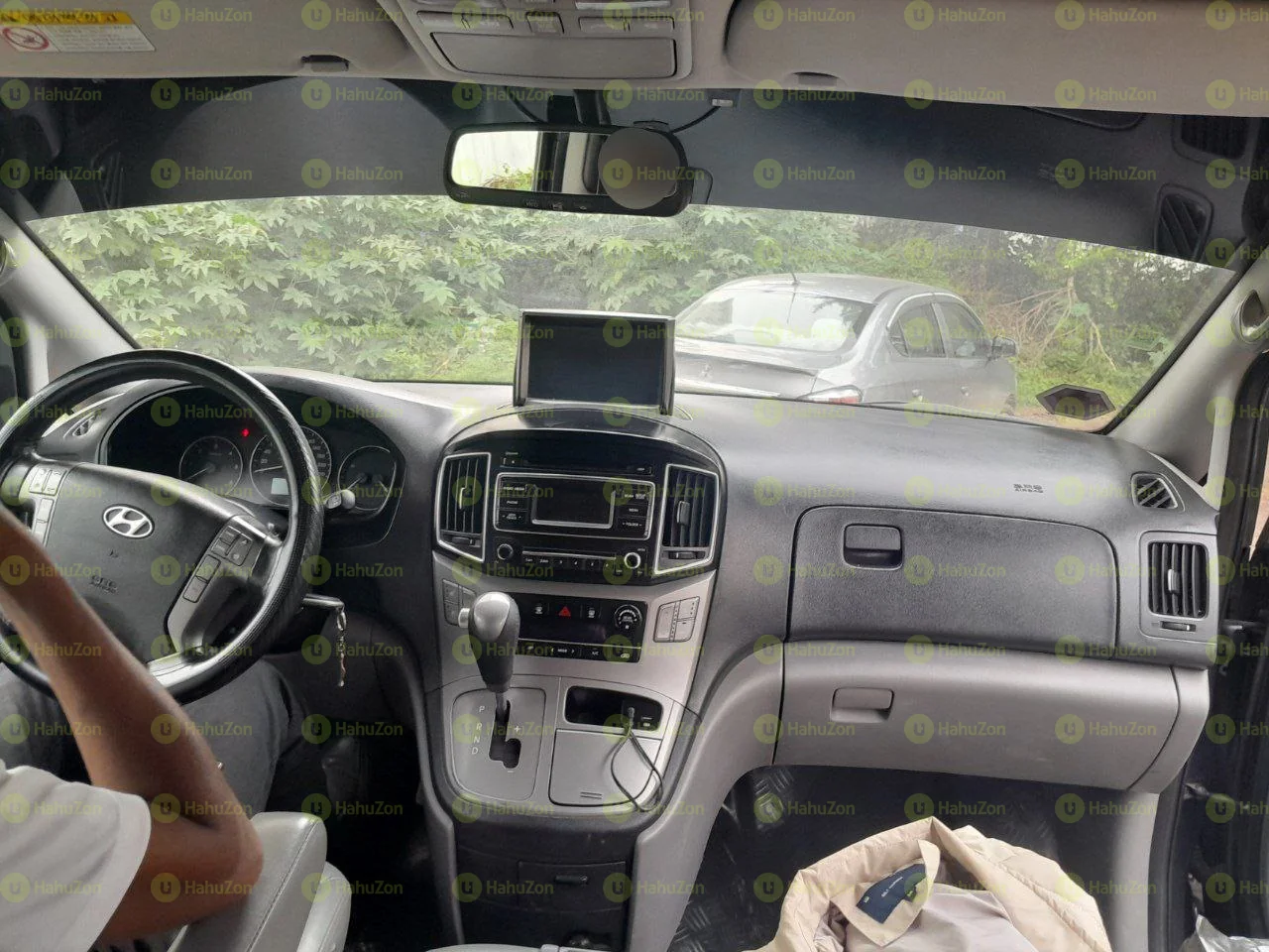 2018 Model-Hyundai Grand Starex  VGT