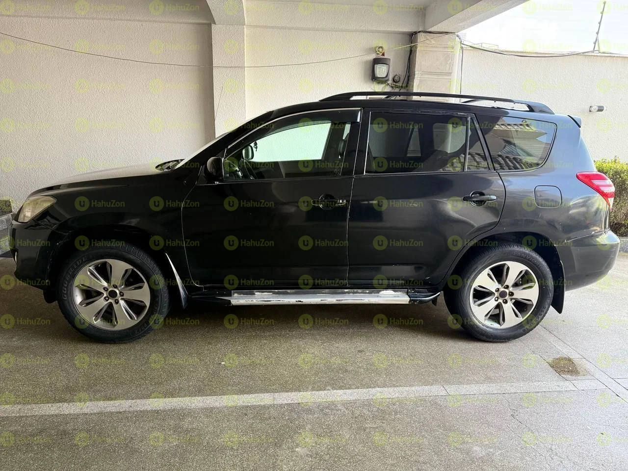 2009 Model-Toyota Rav4