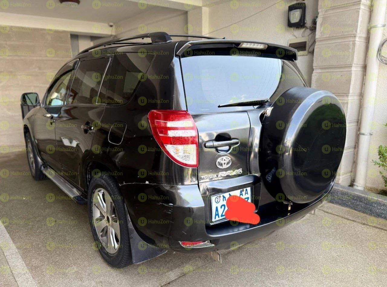 2009 Model-Toyota Rav4