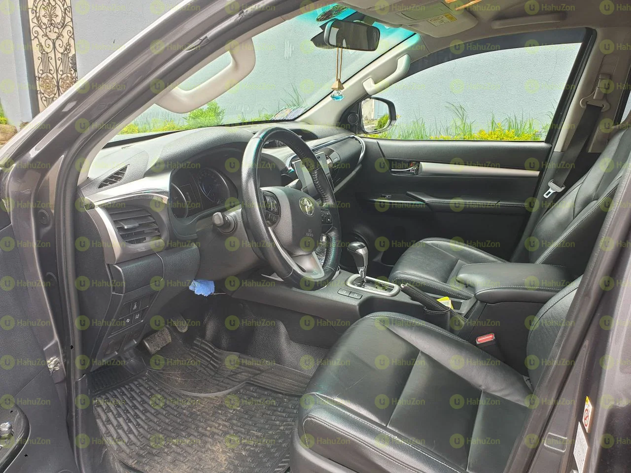 2018 Model-Toyota Hilux Revo Double