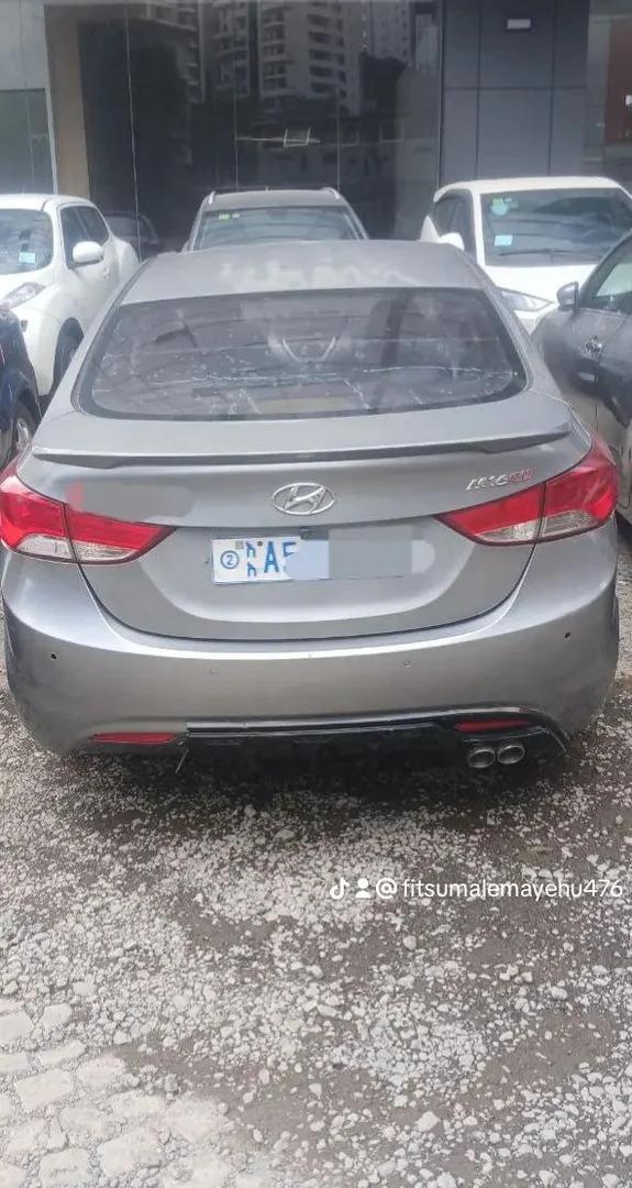 2012 Model-Hyundai Avante