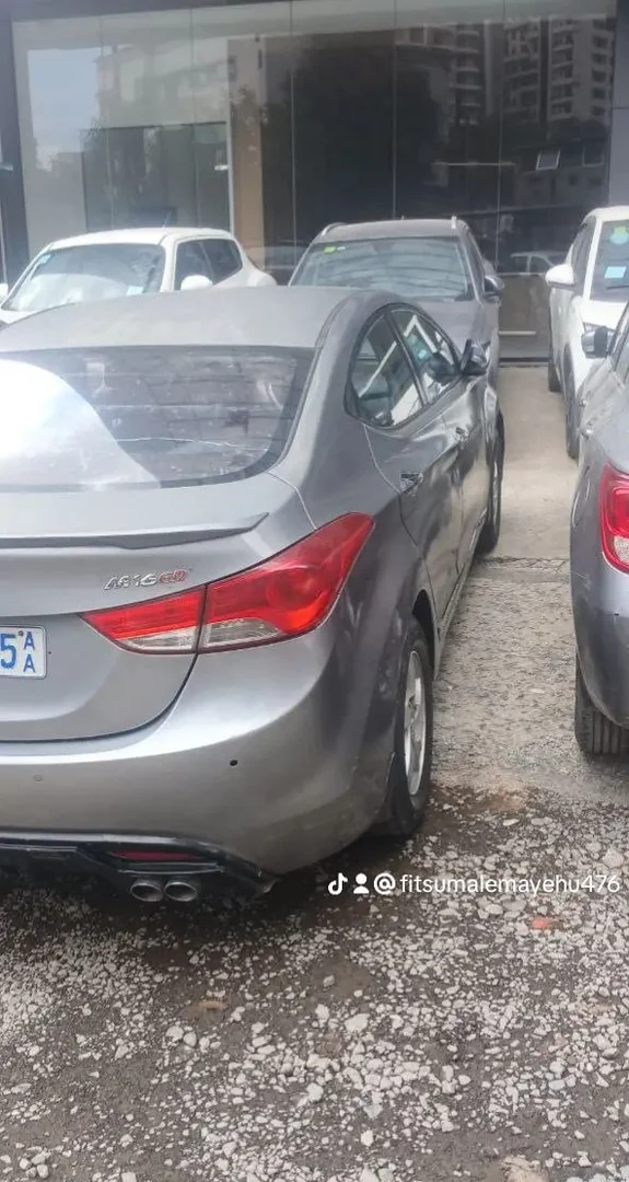 2012 Model-Hyundai Avante