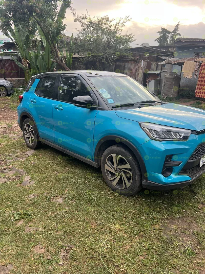 2022 Model-Toyota Raize