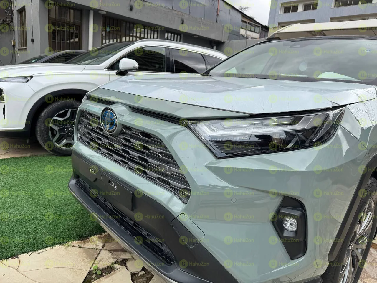 2024 Model-Toyota Rav4 Hybrid AWD