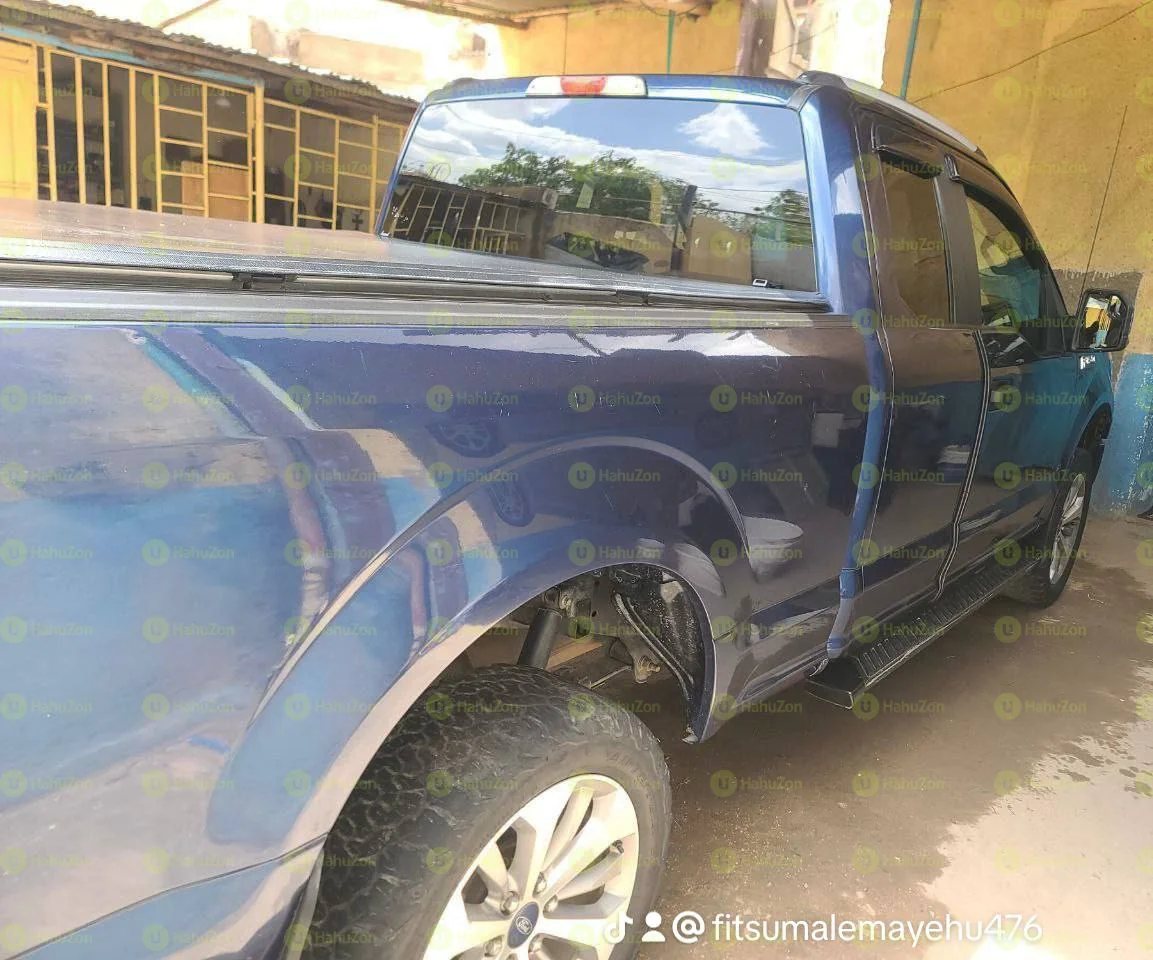 2018 Model-Ford F-150 Lariat Extended Cab