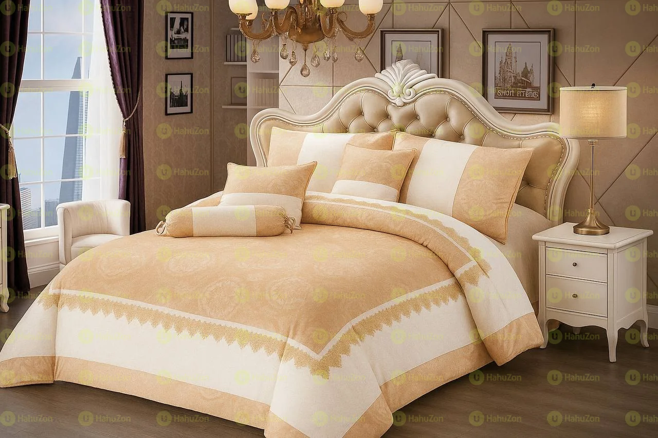 Seven Pcs Comforter Set
