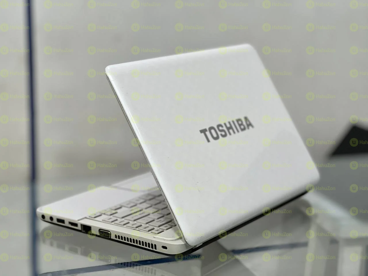 Toshiba Intel Core i3 Laptop