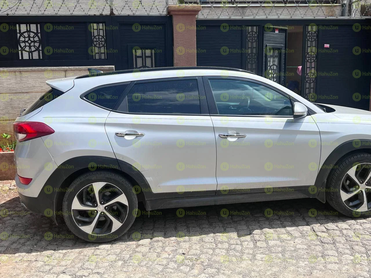 2017 Model-Hyundai Tucson