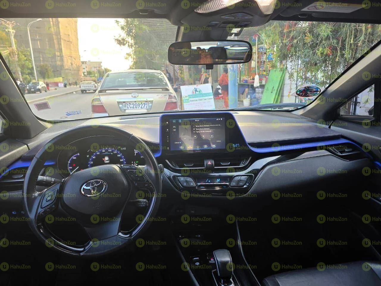 2022 Model-Toyota Ch-R