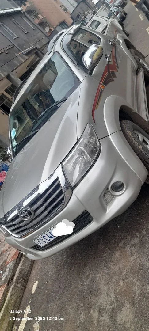 2012 Model-Toyota Hilux