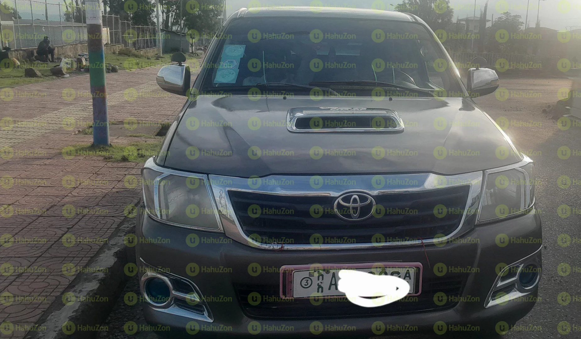 2011 Model-Toyota King Cab