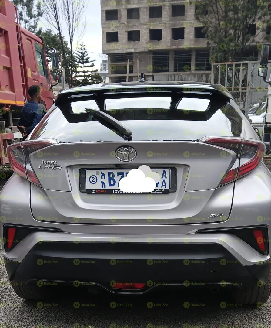 2020 Model-Toyota Ch-R