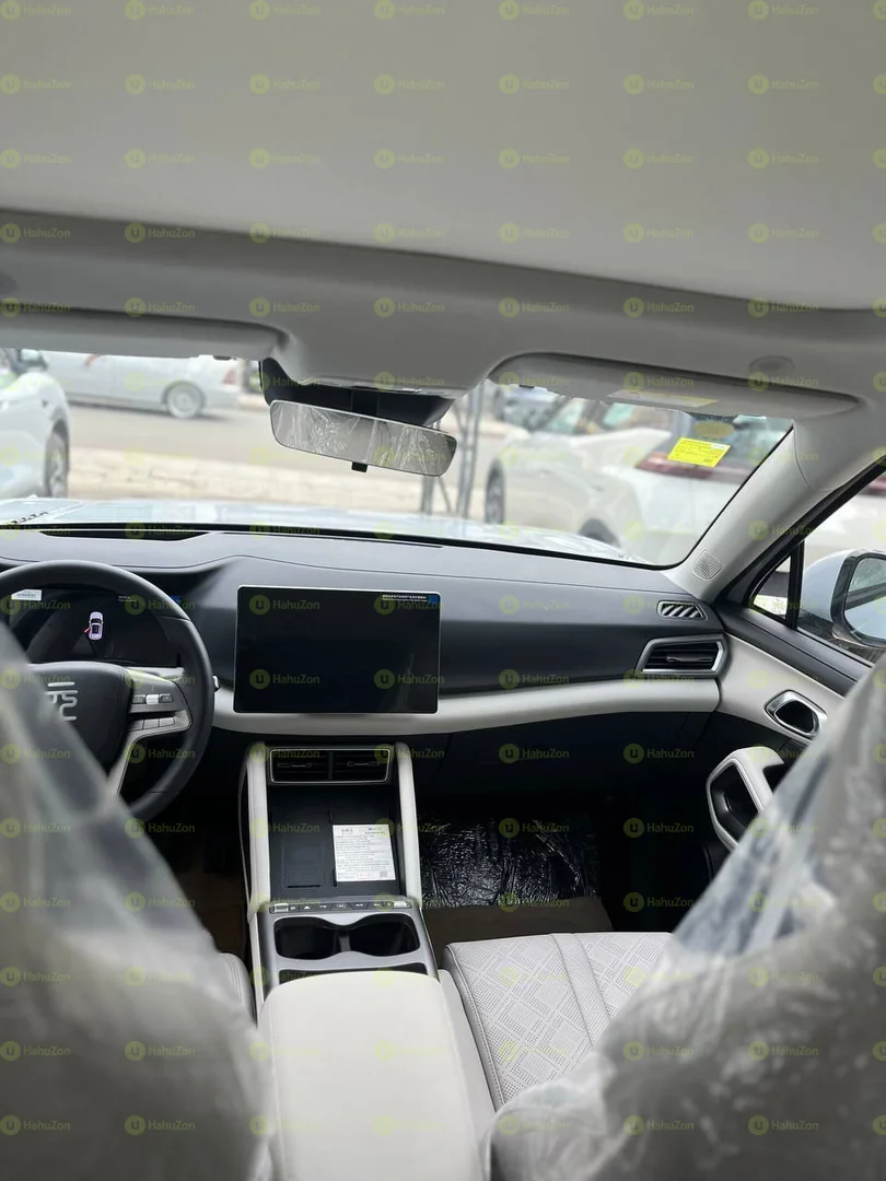 2025 Model-BYD Yuan Up