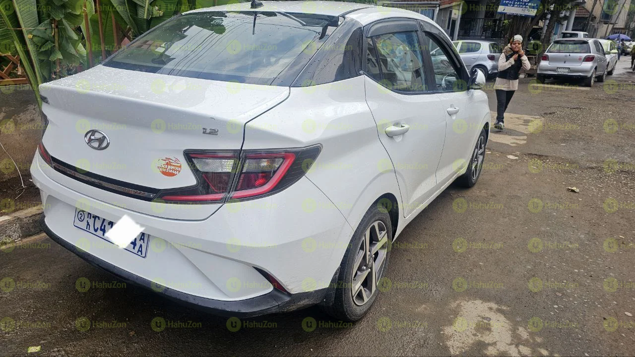 2023 Model-Hyundai Grand i10