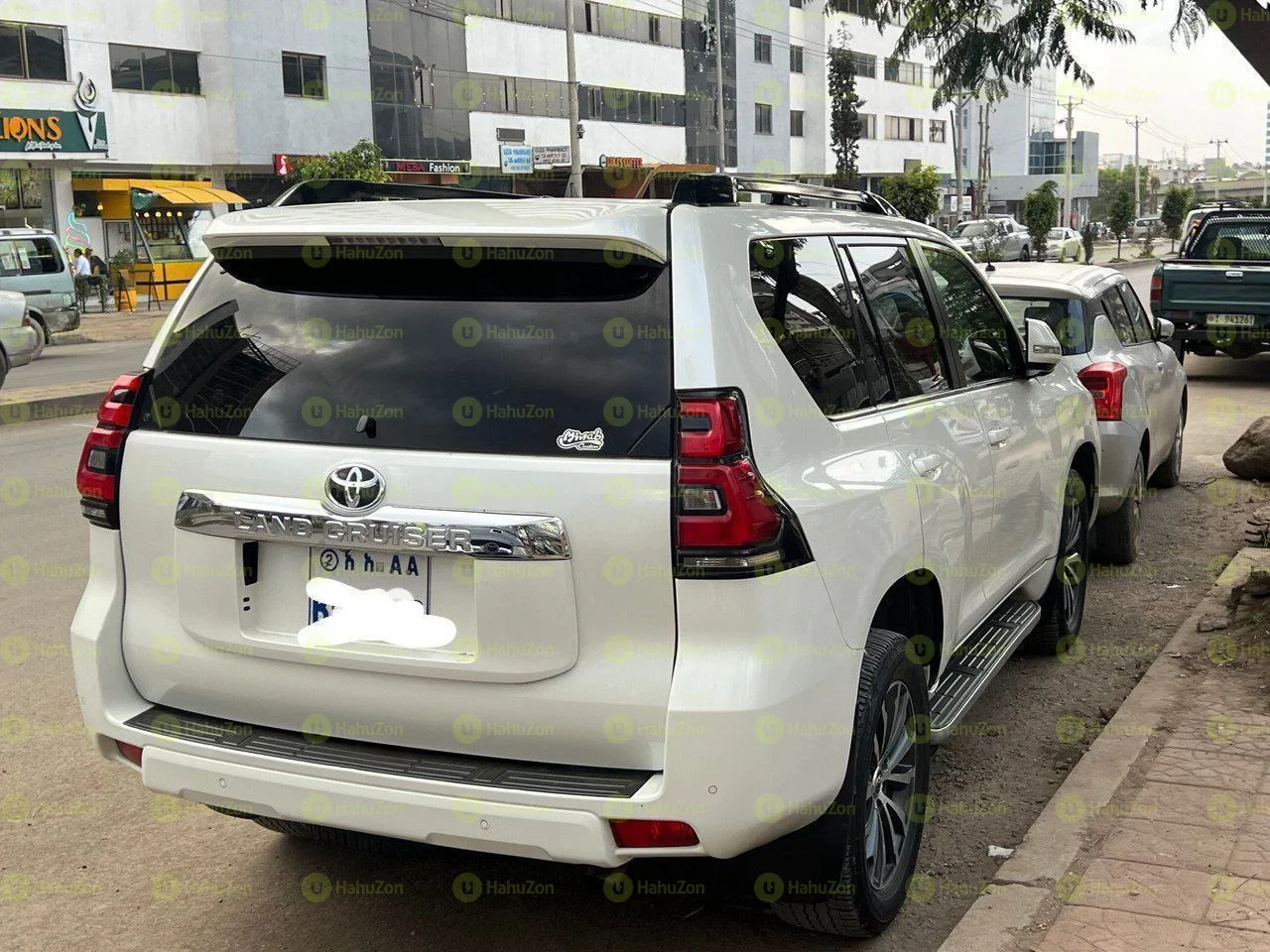 2019 Model-Toyota Landcruiser Prado