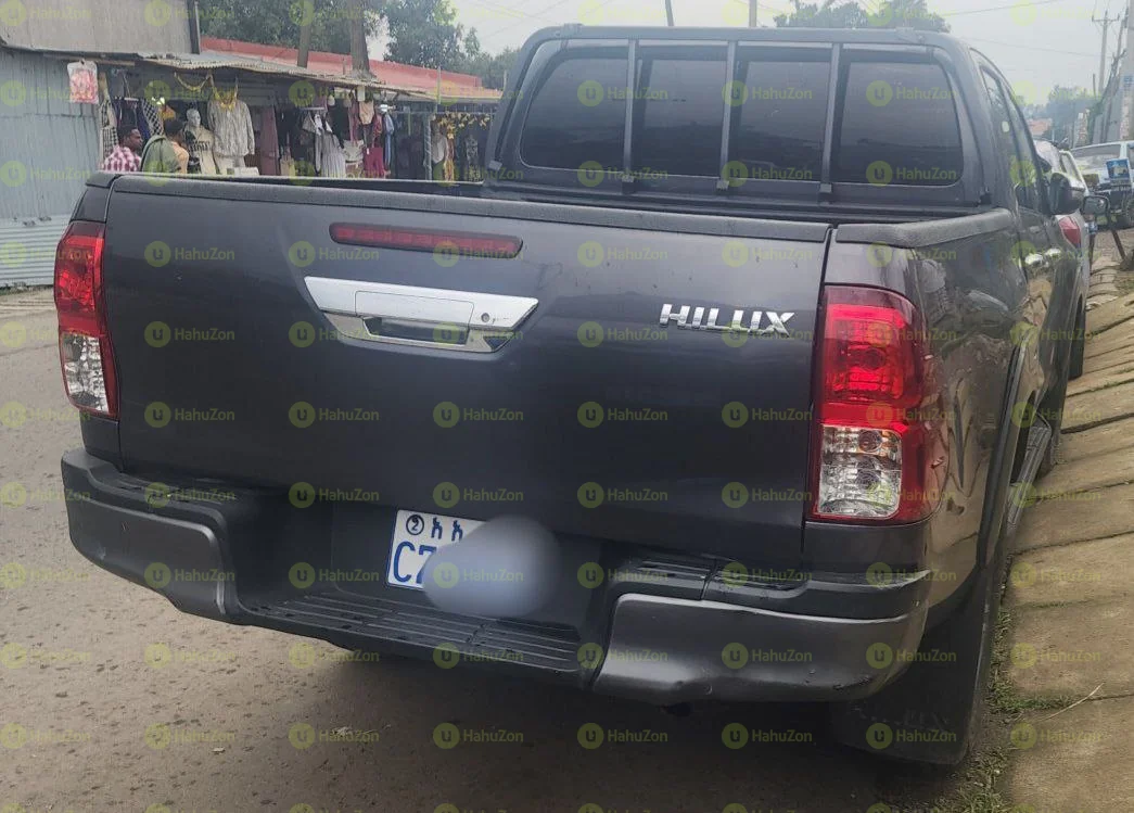 2021 Model-Toyota Hilux invincible