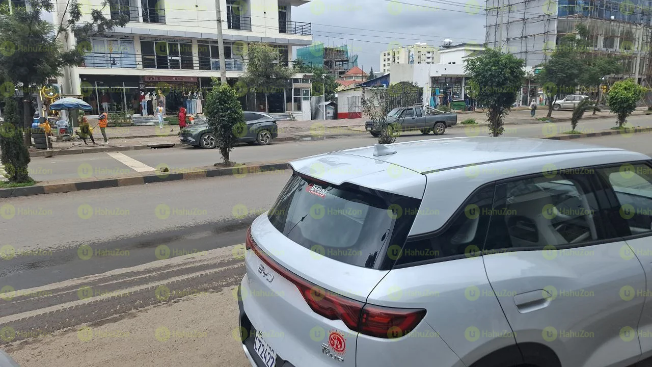 2025 Model-BYD Yuan Up