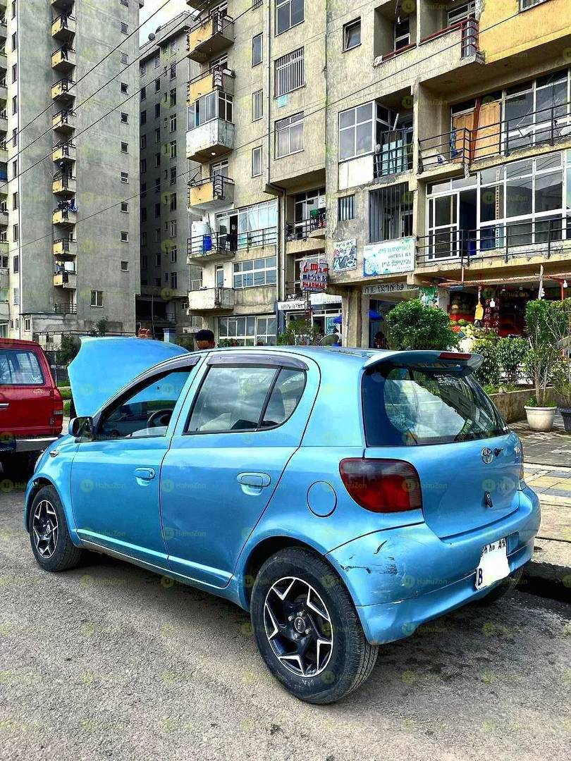 2002 Model-Toyota Vitz