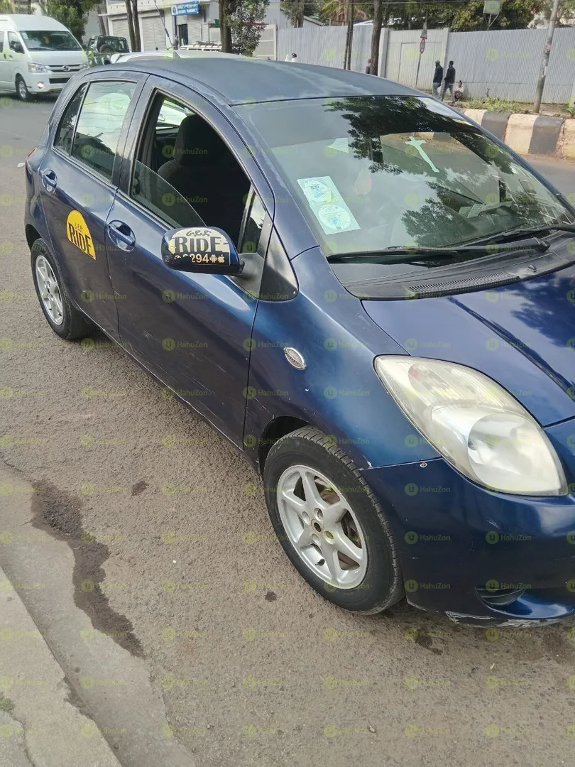 2007 Model-Toyota Yaris Compakt