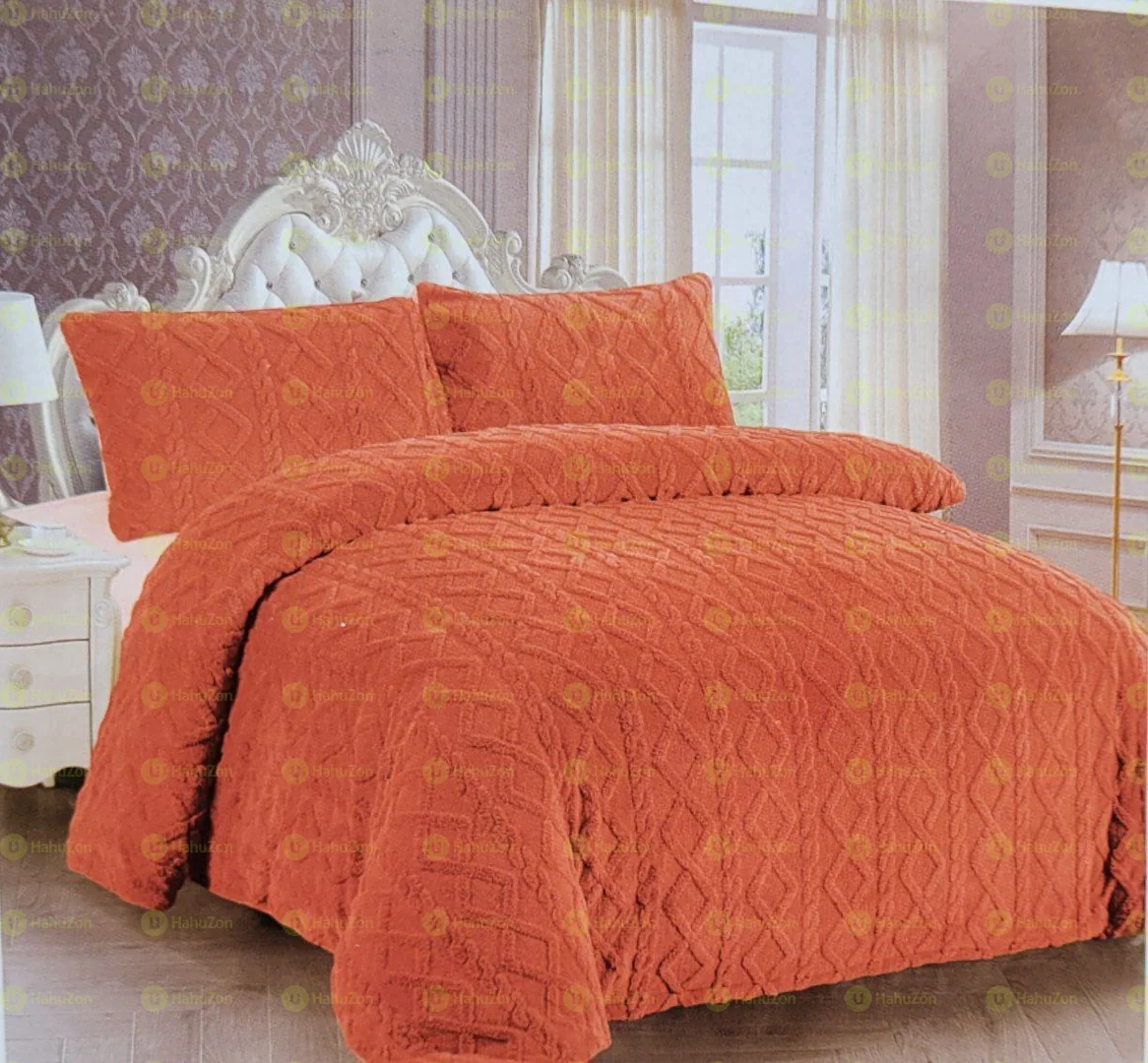 3 ፒስ ኮንፈርት