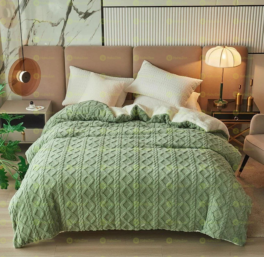 3 ፒስ ኮንፈርት