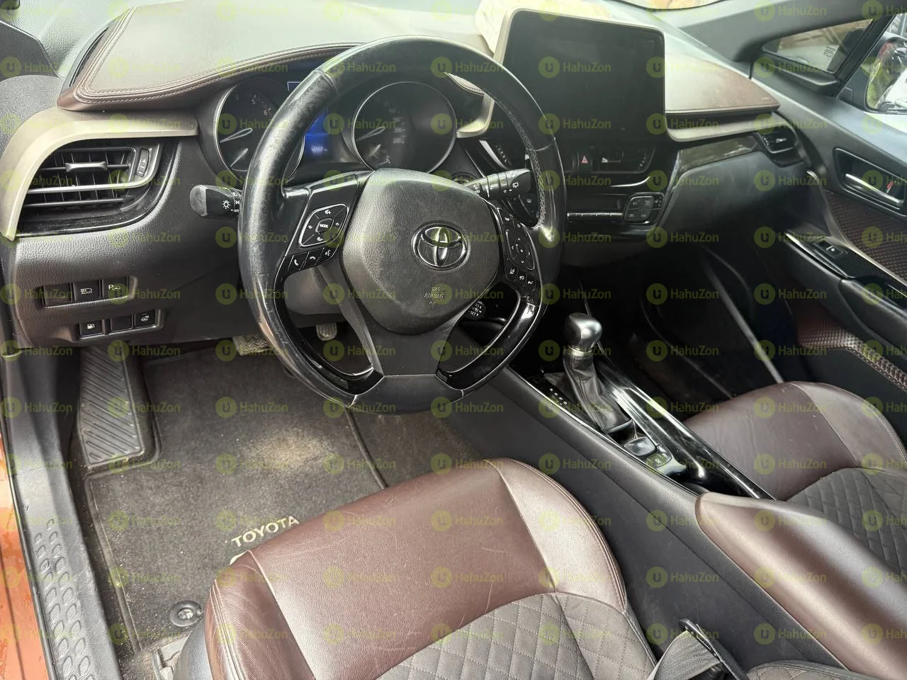 2017 Model-Toyota Ch-R