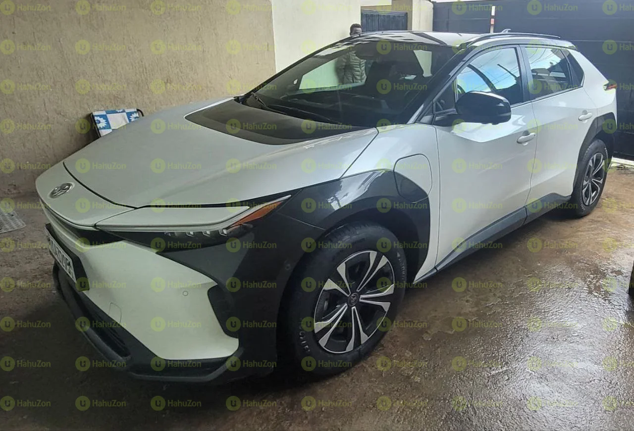 2022 Model-Toyota BZ4X 4WD