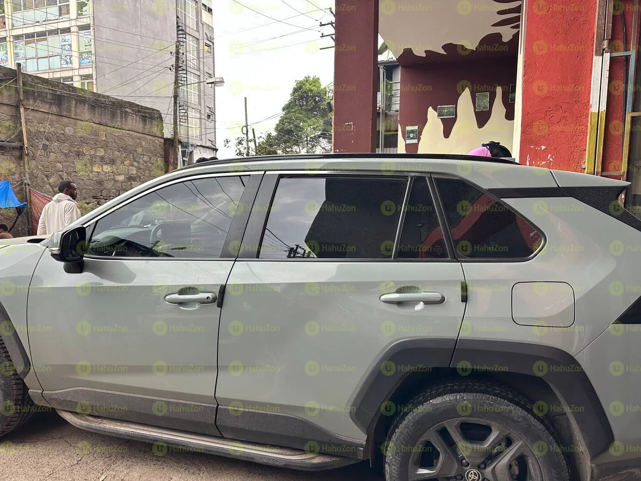 2023 Model-Toyota Rav4