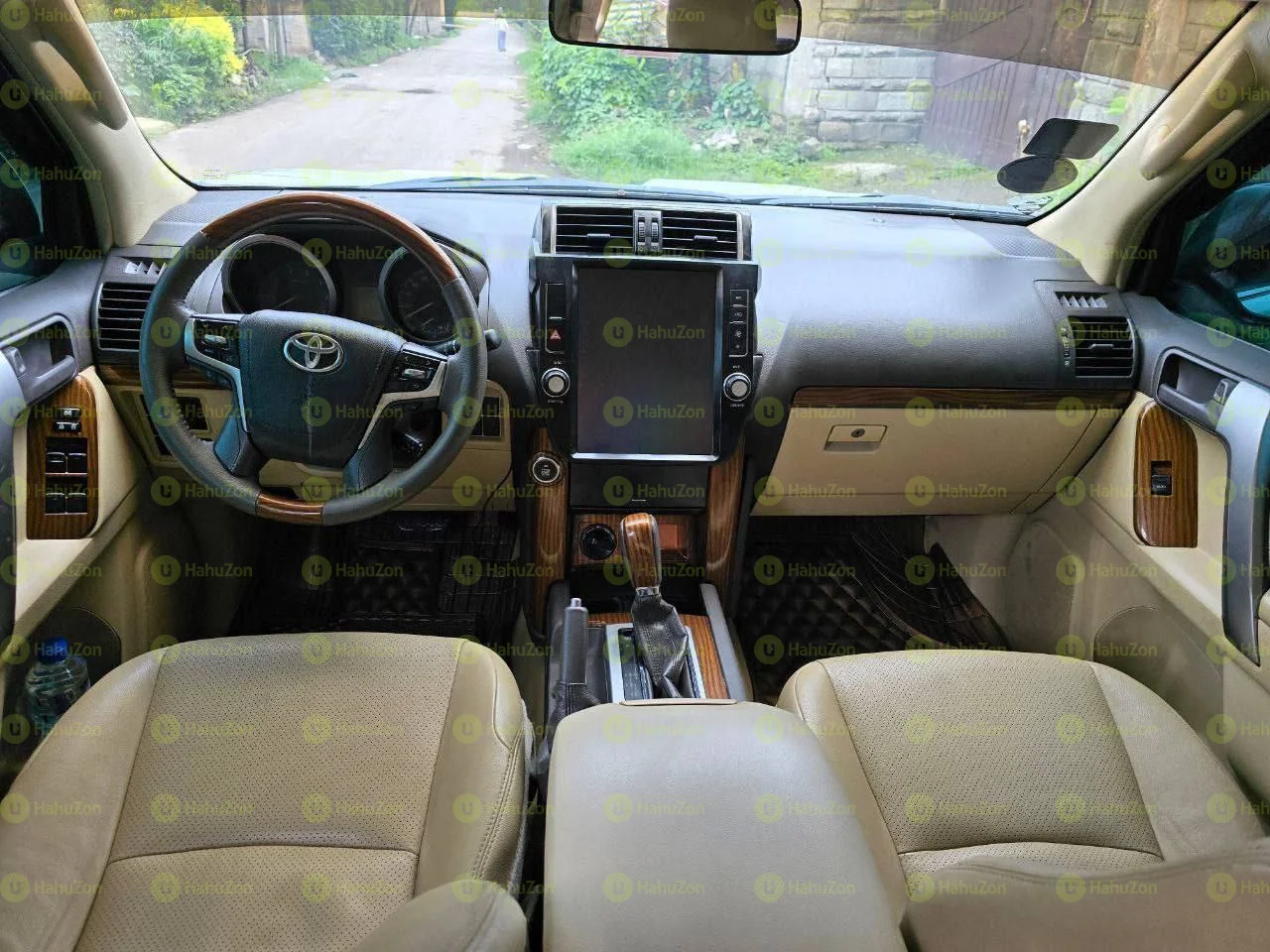 2014 Model-Toyota Landcruiser Prado