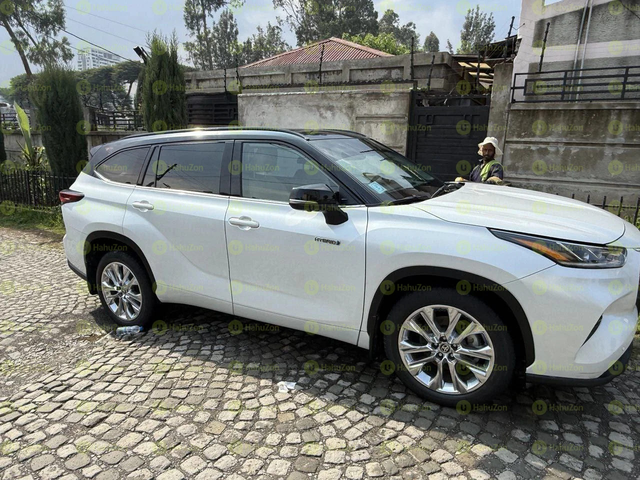 2023 Model-Toyota Highlander