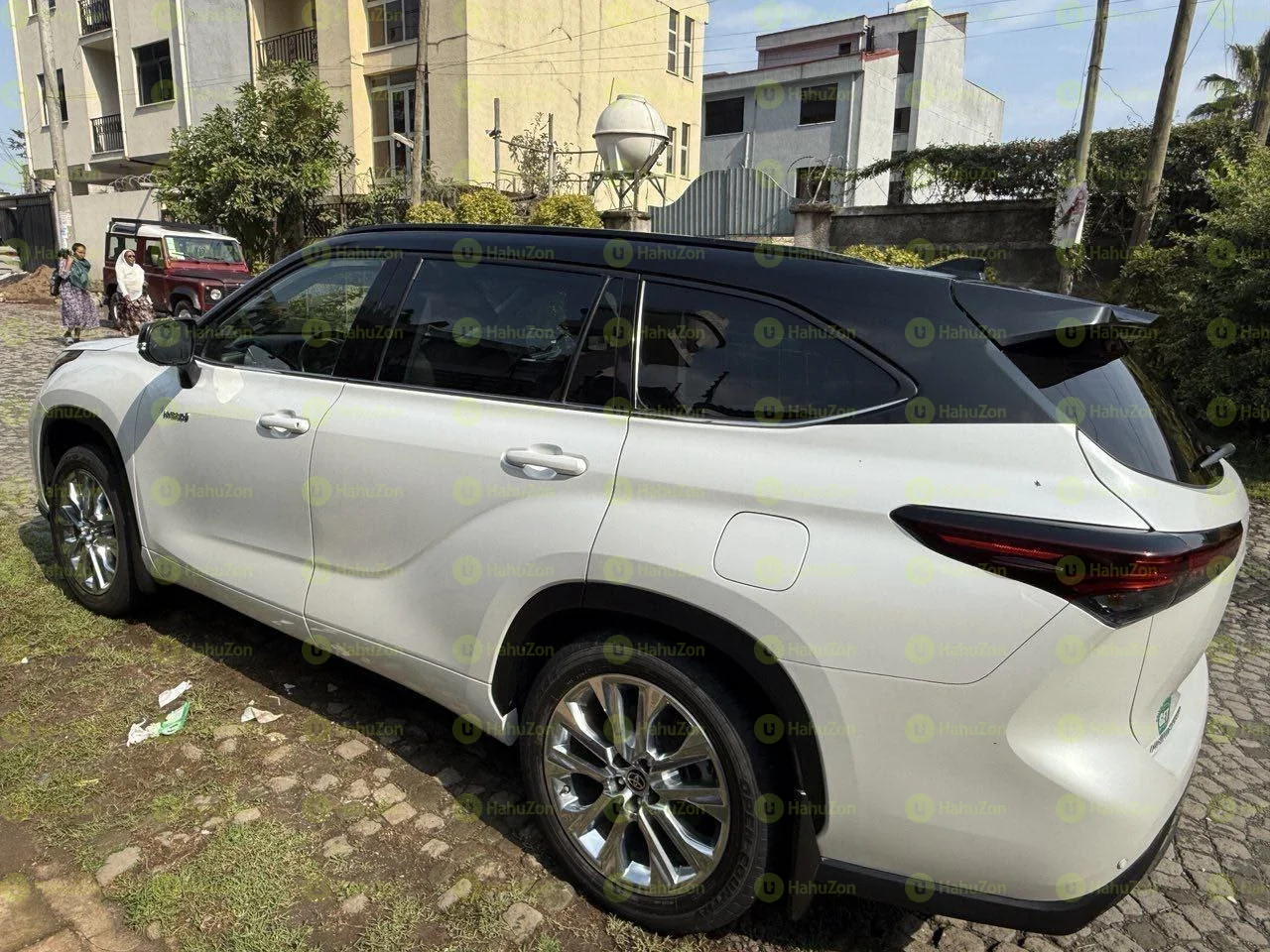 2023 Model-Toyota Highlander