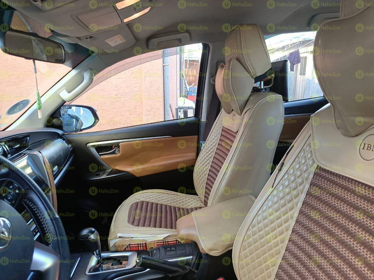 2022 Model-Toyota Fortuner