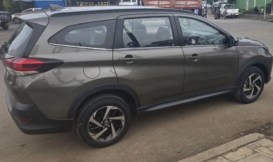 2022 Model-Toyota Rush (S)