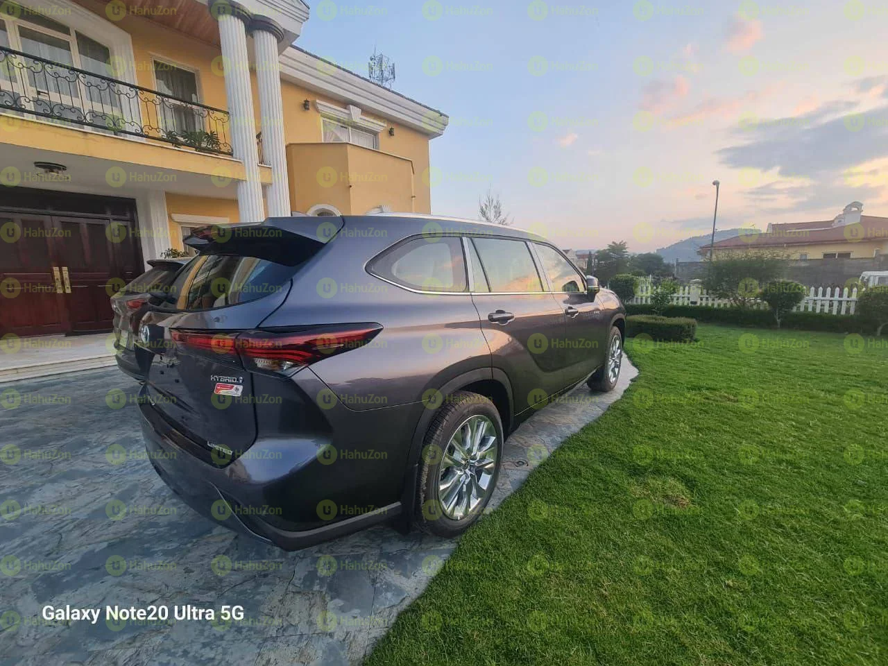 2024 Model-Toyota Highlander