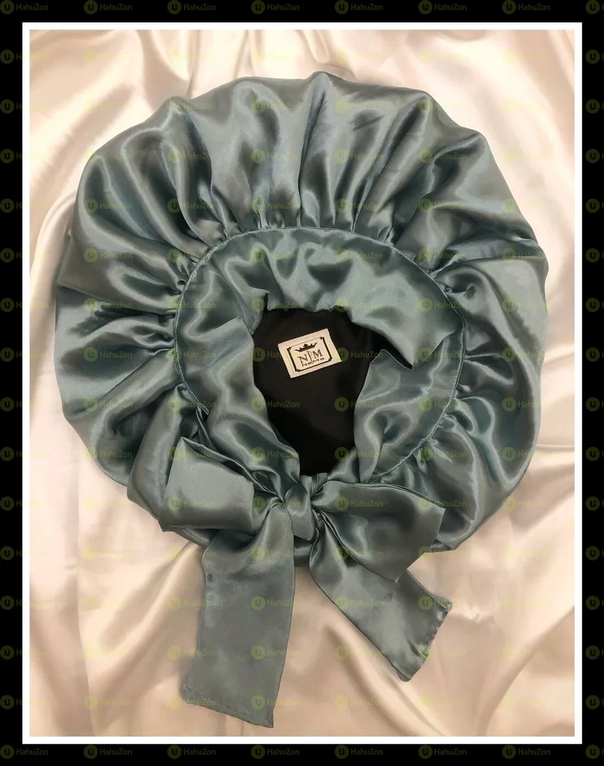 Bluish-Silver with Black Edge Tie bonnet