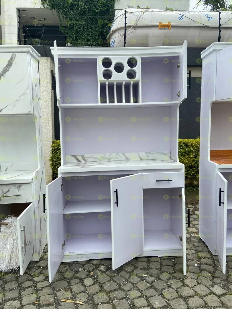 Laminated Kitchen Cabinet