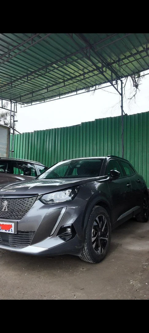 2022 Model-Peugeot 2008 GT