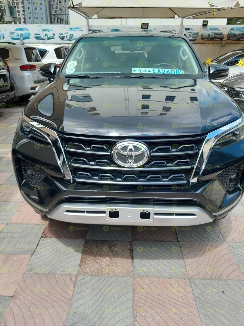 2024 Model-Toyota Fortuner