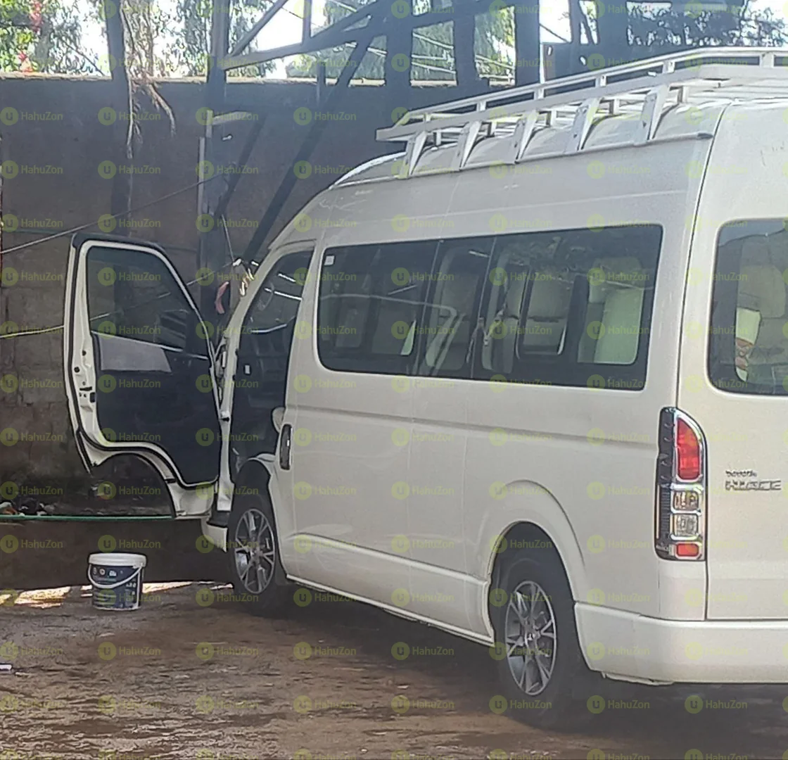 2022 Model-Toyota Hiace